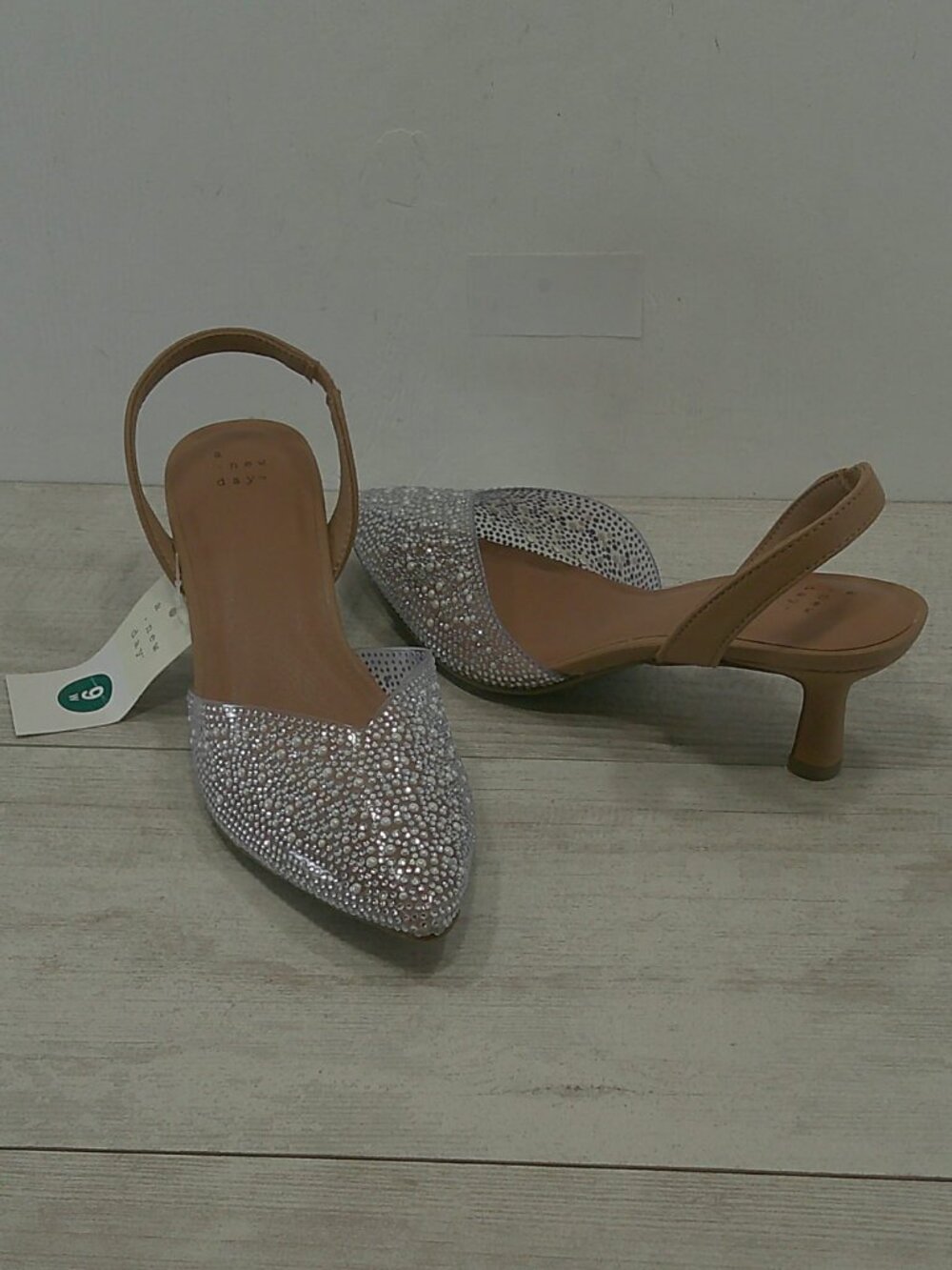 A New Day Isabel Embellished Rhinestone-Studded Slingback Kitten Heels 9 W Wide
